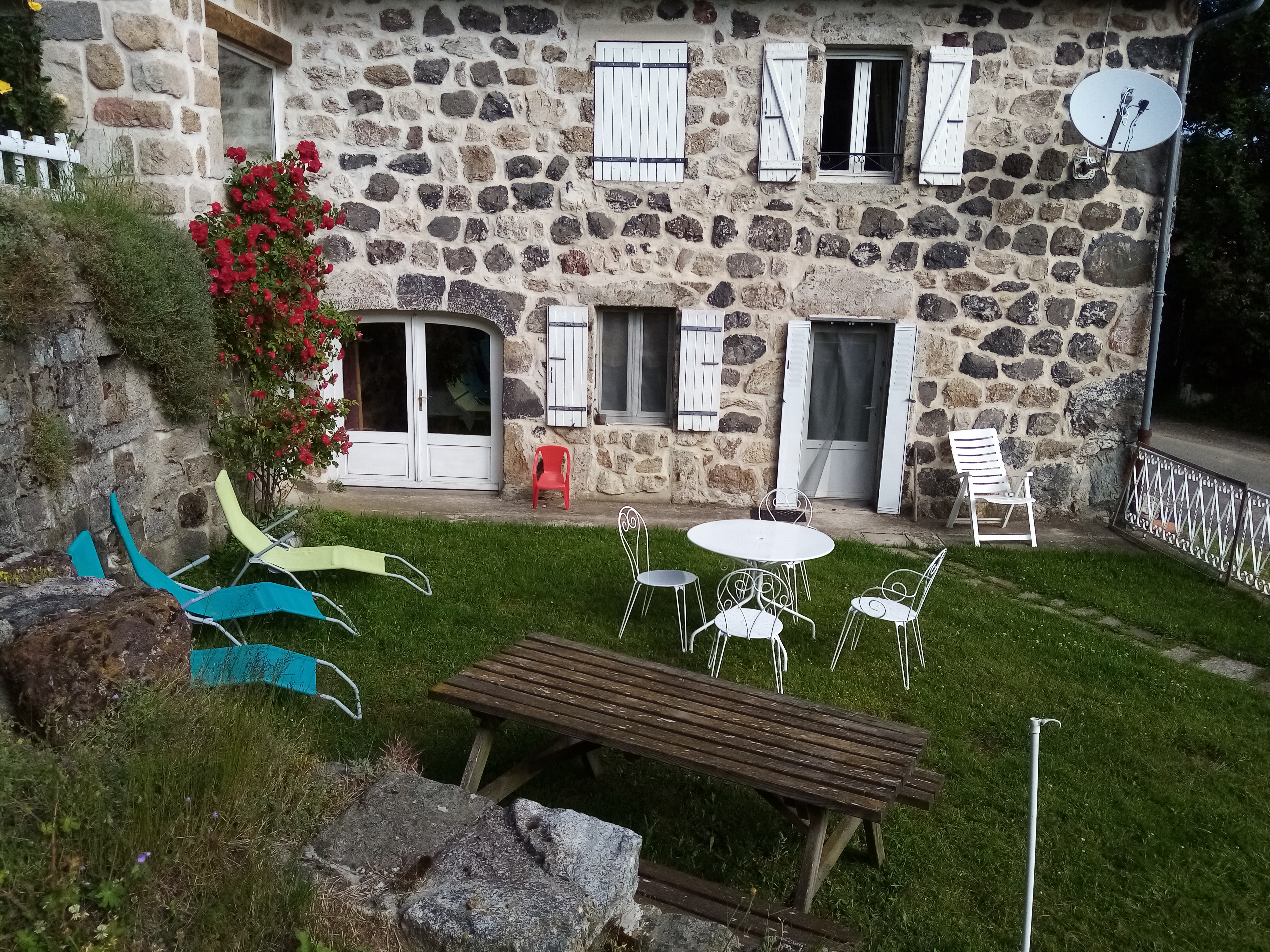 Cour privative