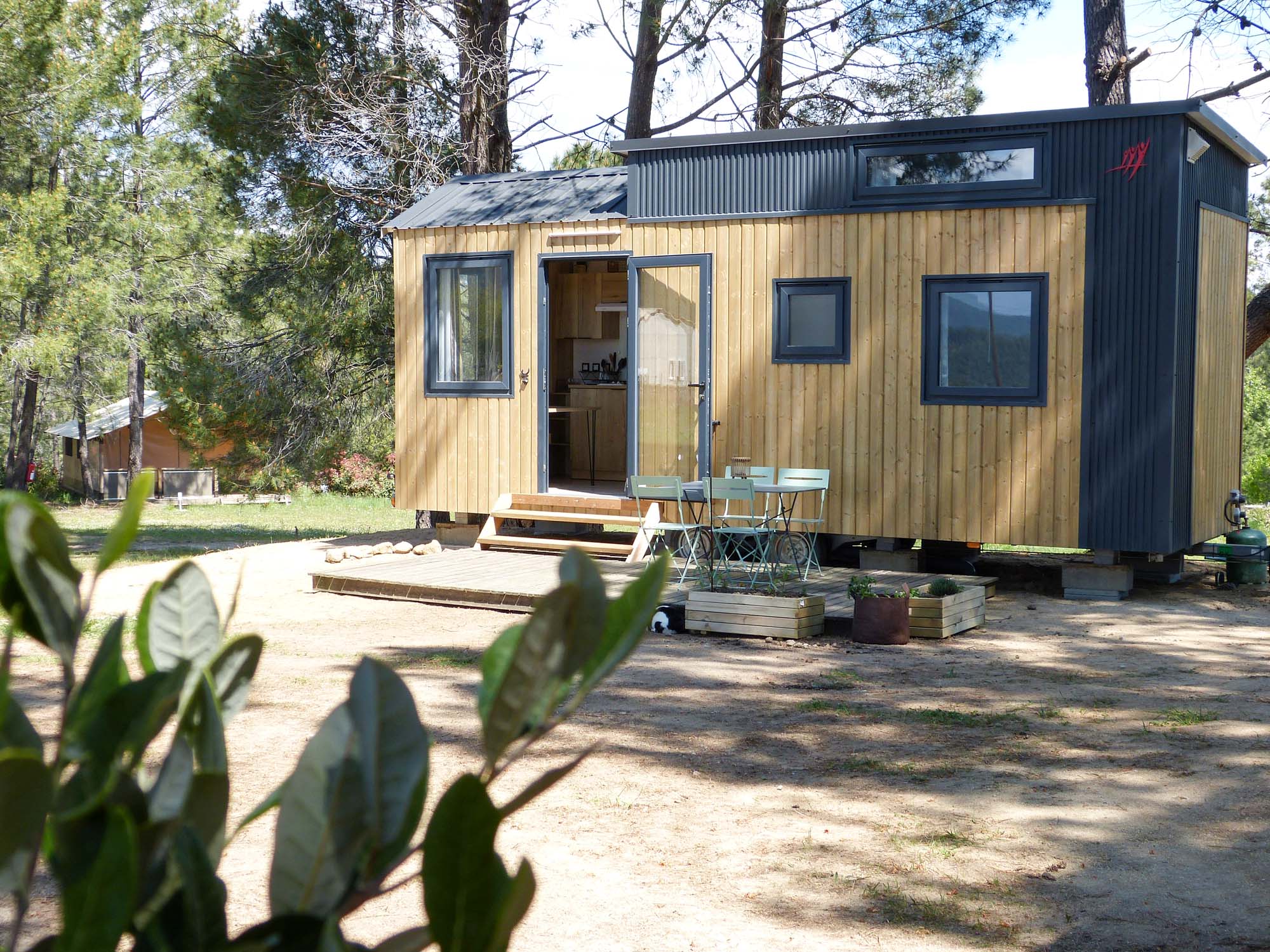 tiny house camping hello soleil ardeche