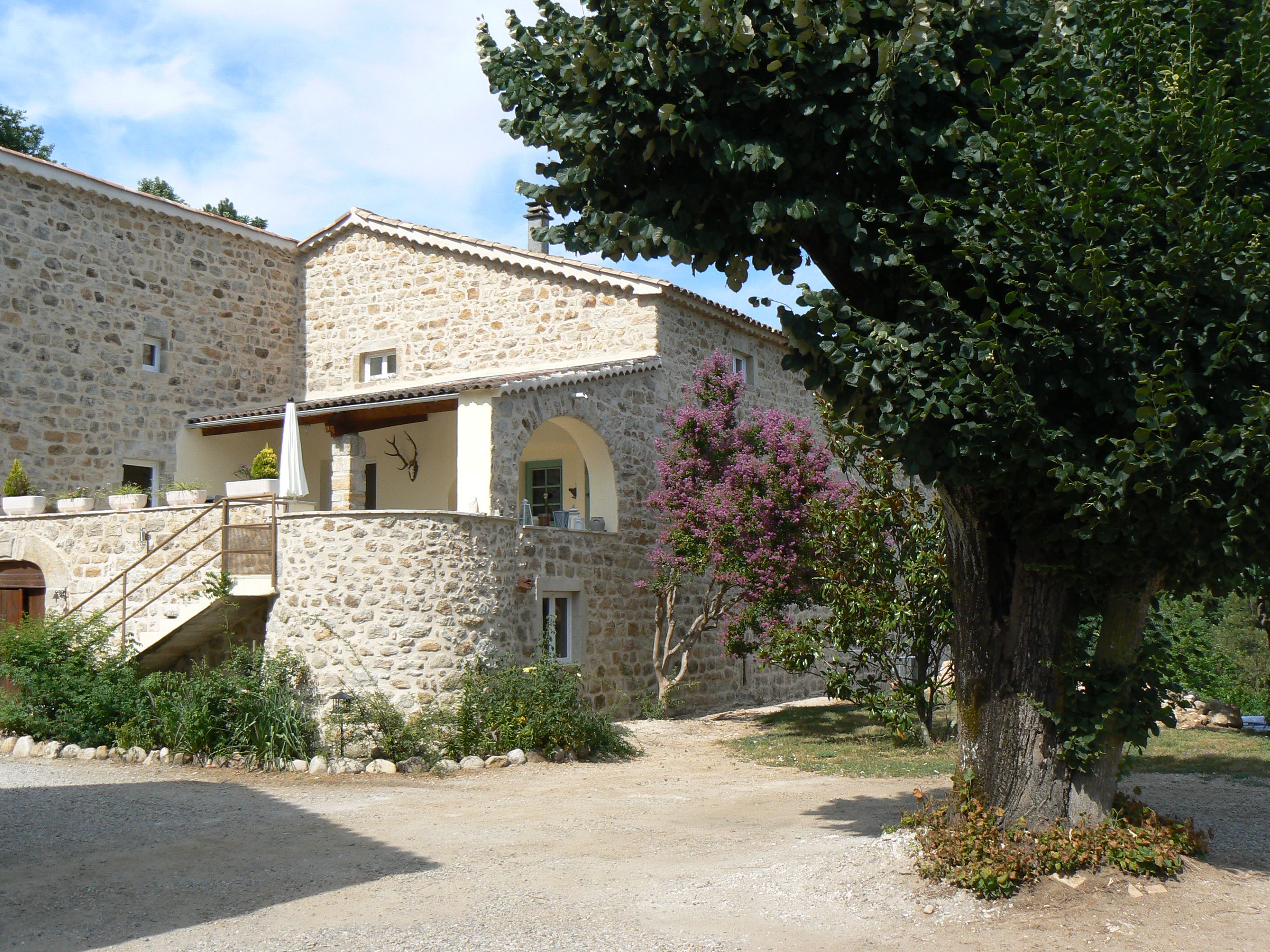 chambres d'hôte mas de magnaou rosieres