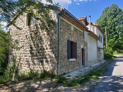Chambre d'hôtes « Les Micocouliers »_Largentière