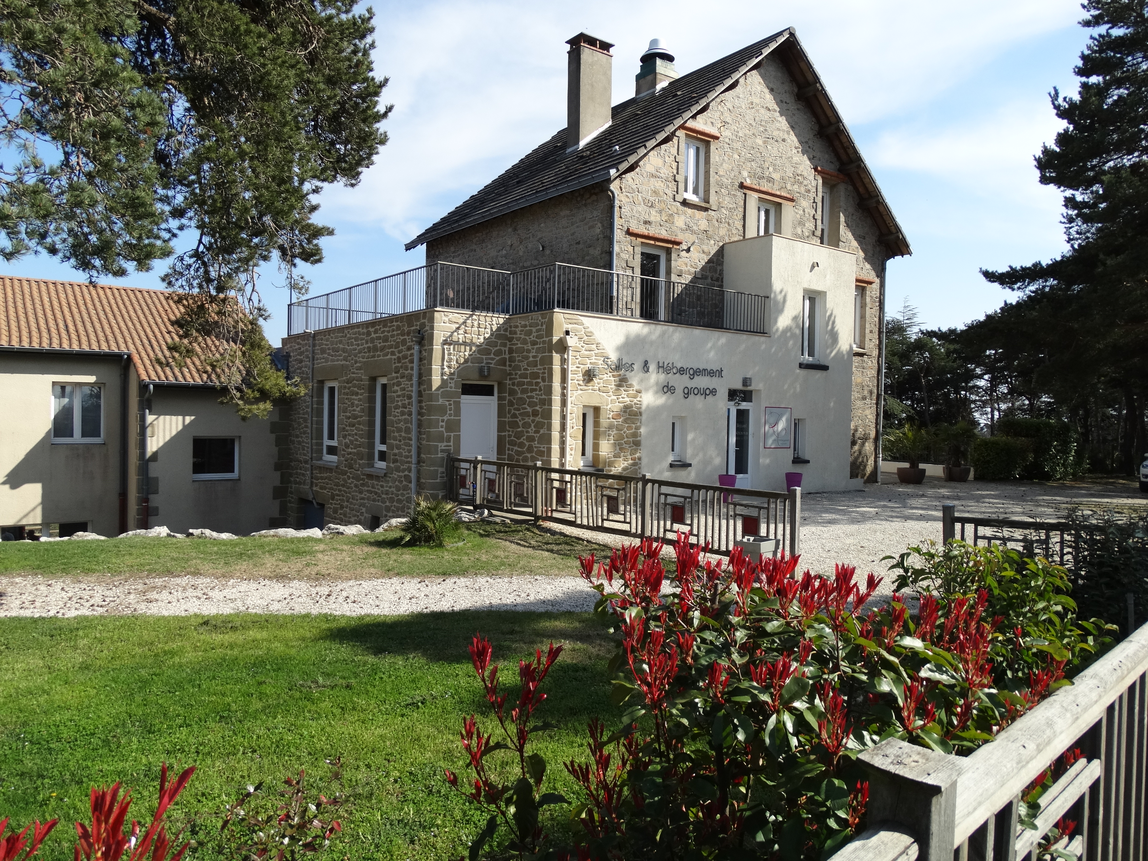 Façade
