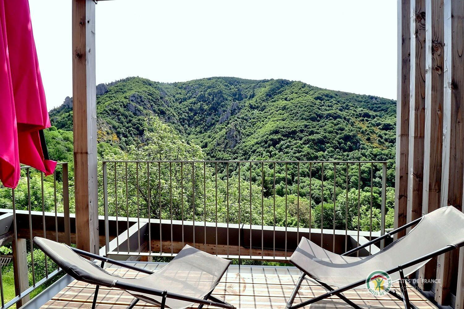 Repos face au paysage naturel