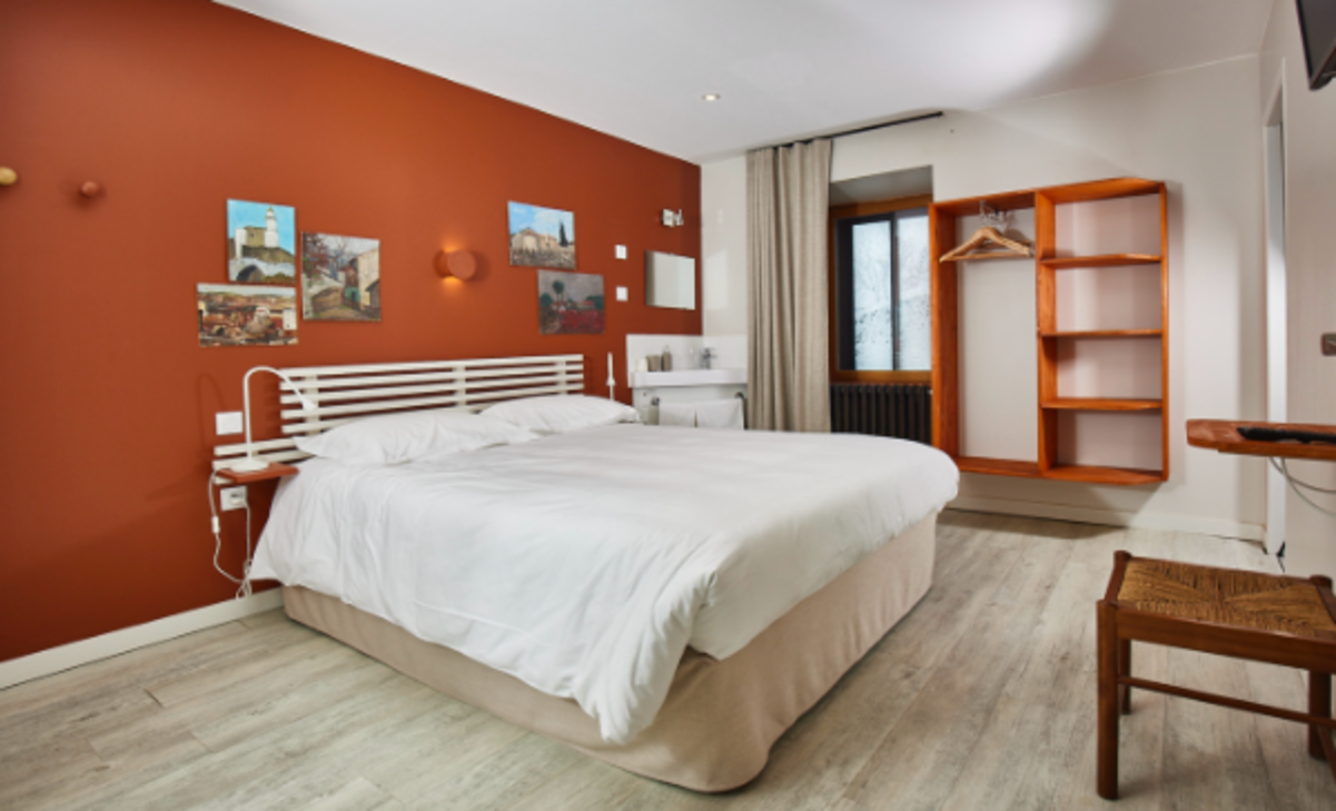 Hôtel Route 122_Lachamp-Raphaël