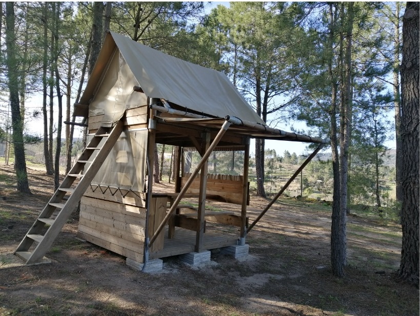 Hutte vue nordouest.jpg