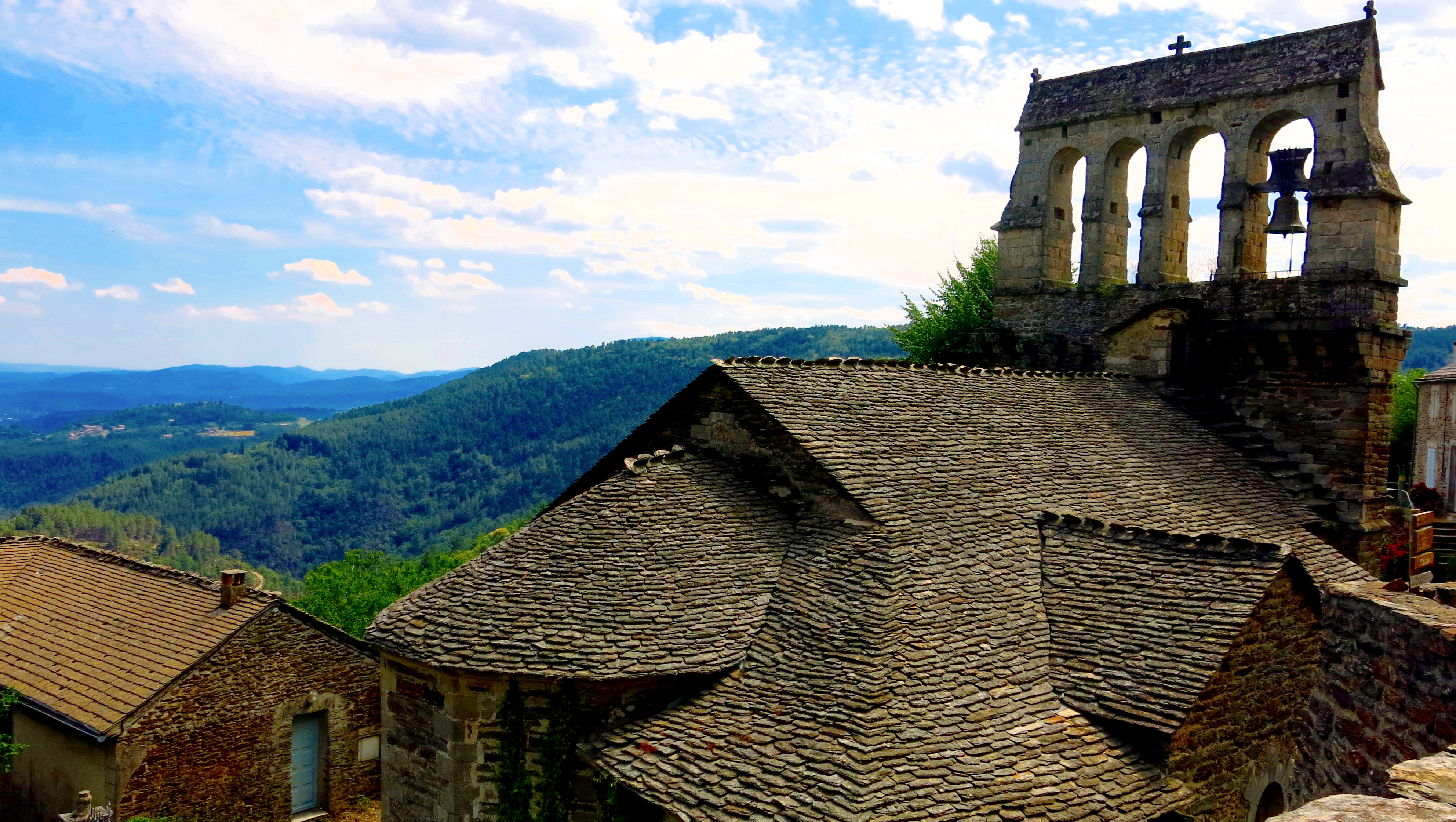 Eglise Saint Jean de Pourcharesse