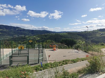 Aire de jeux Empurany