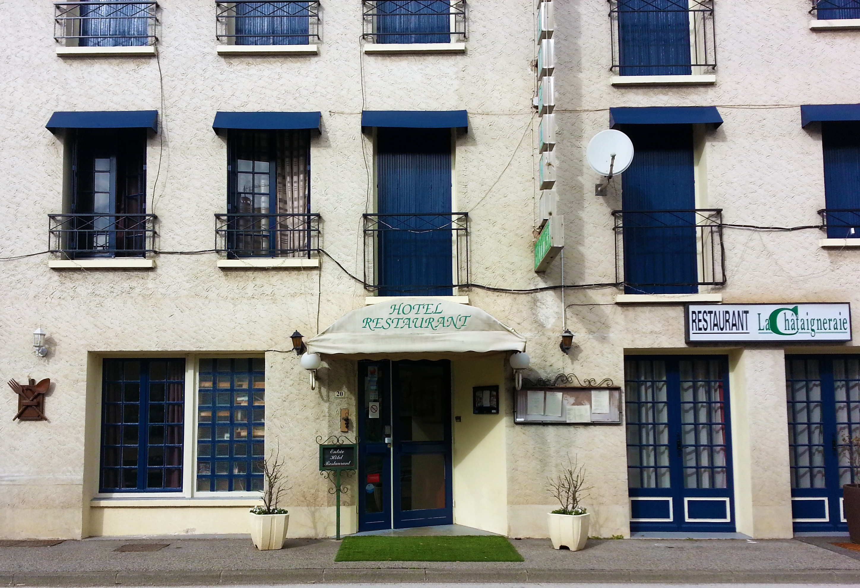 Façade