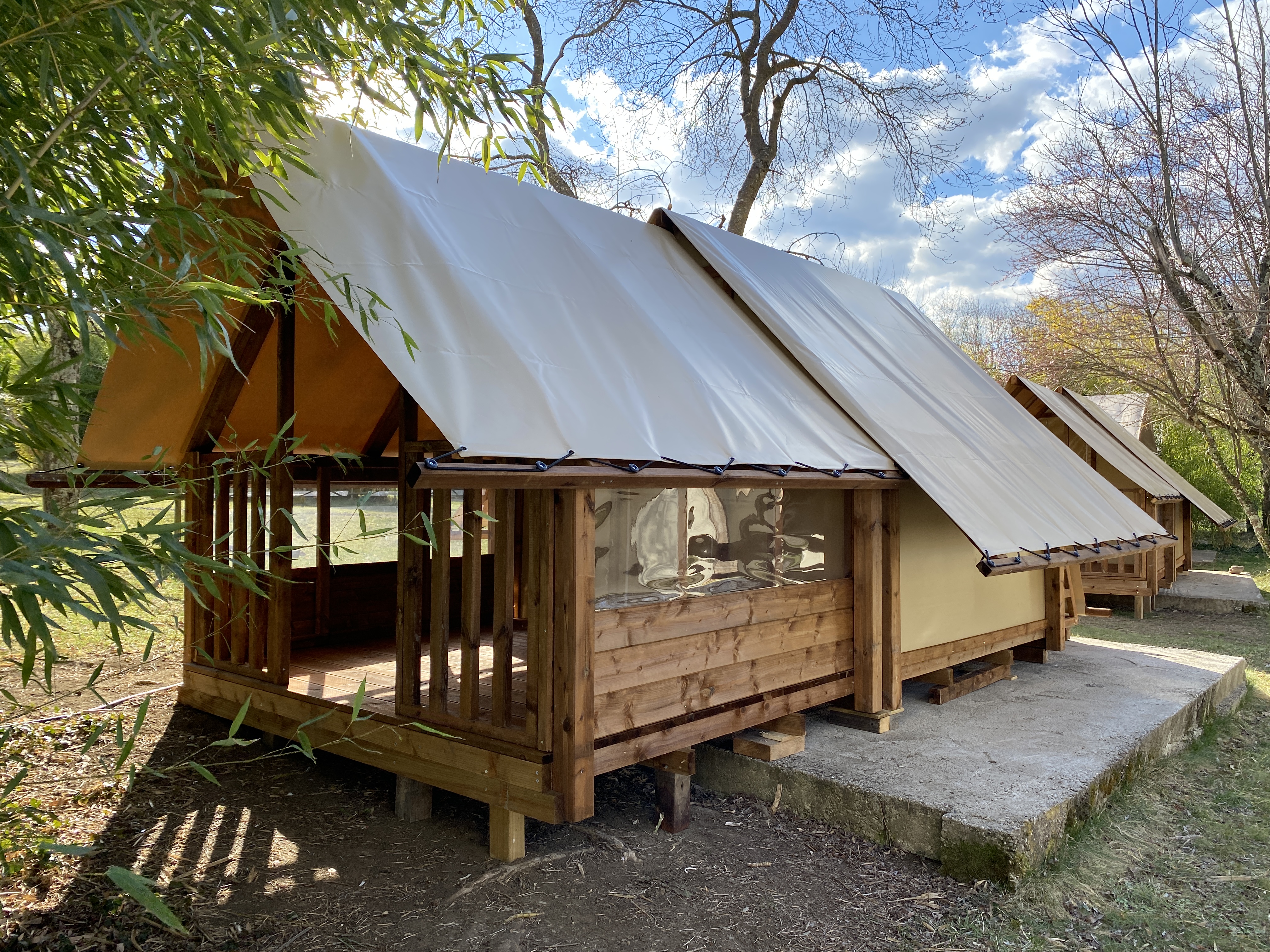 Flower Camping Saint-Amand - Le Bivouac_Laurac-en-Vivarais