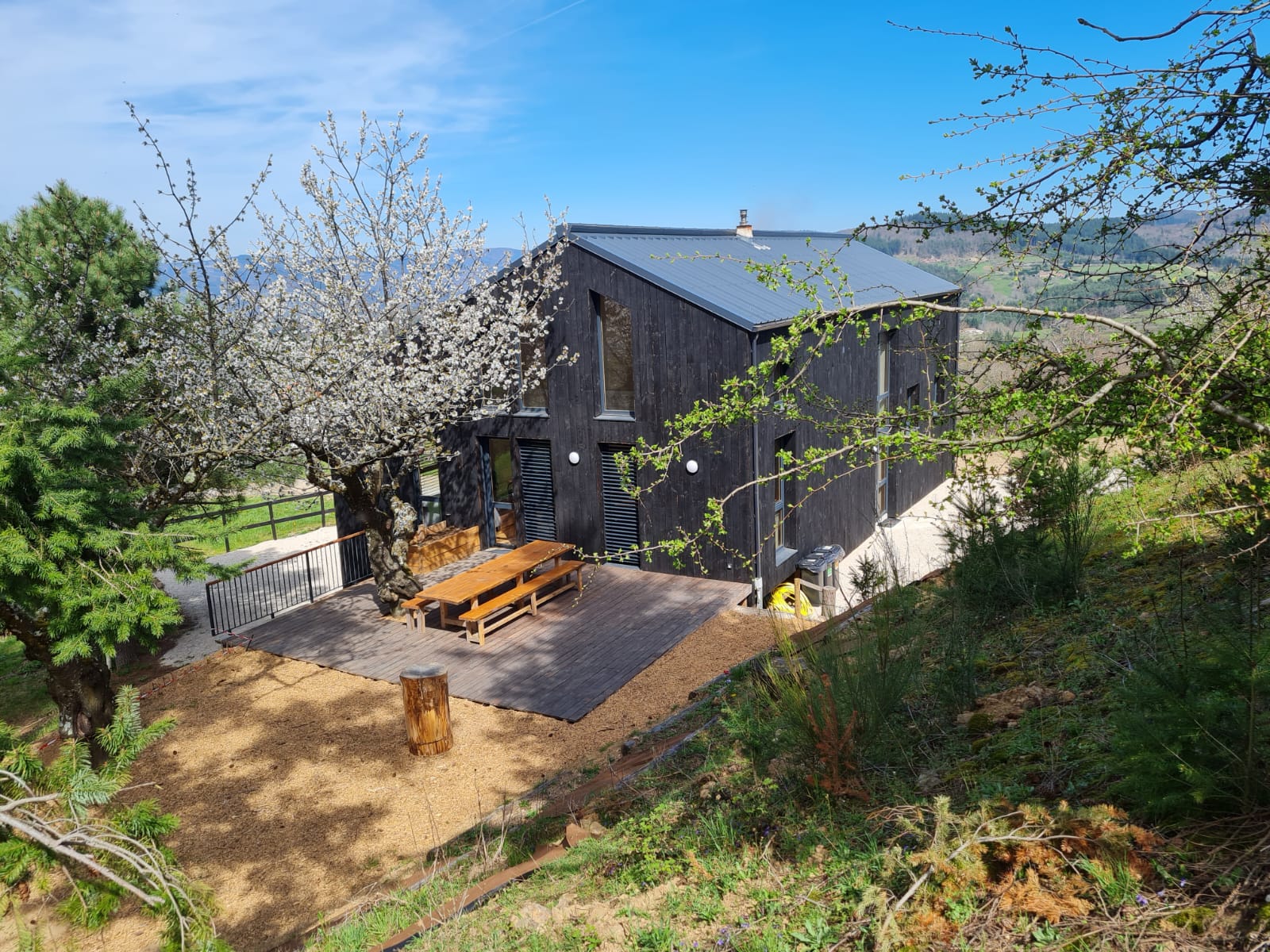 Maison et terrasse