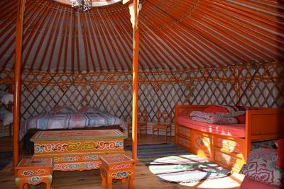 Yourte de l'intérieur