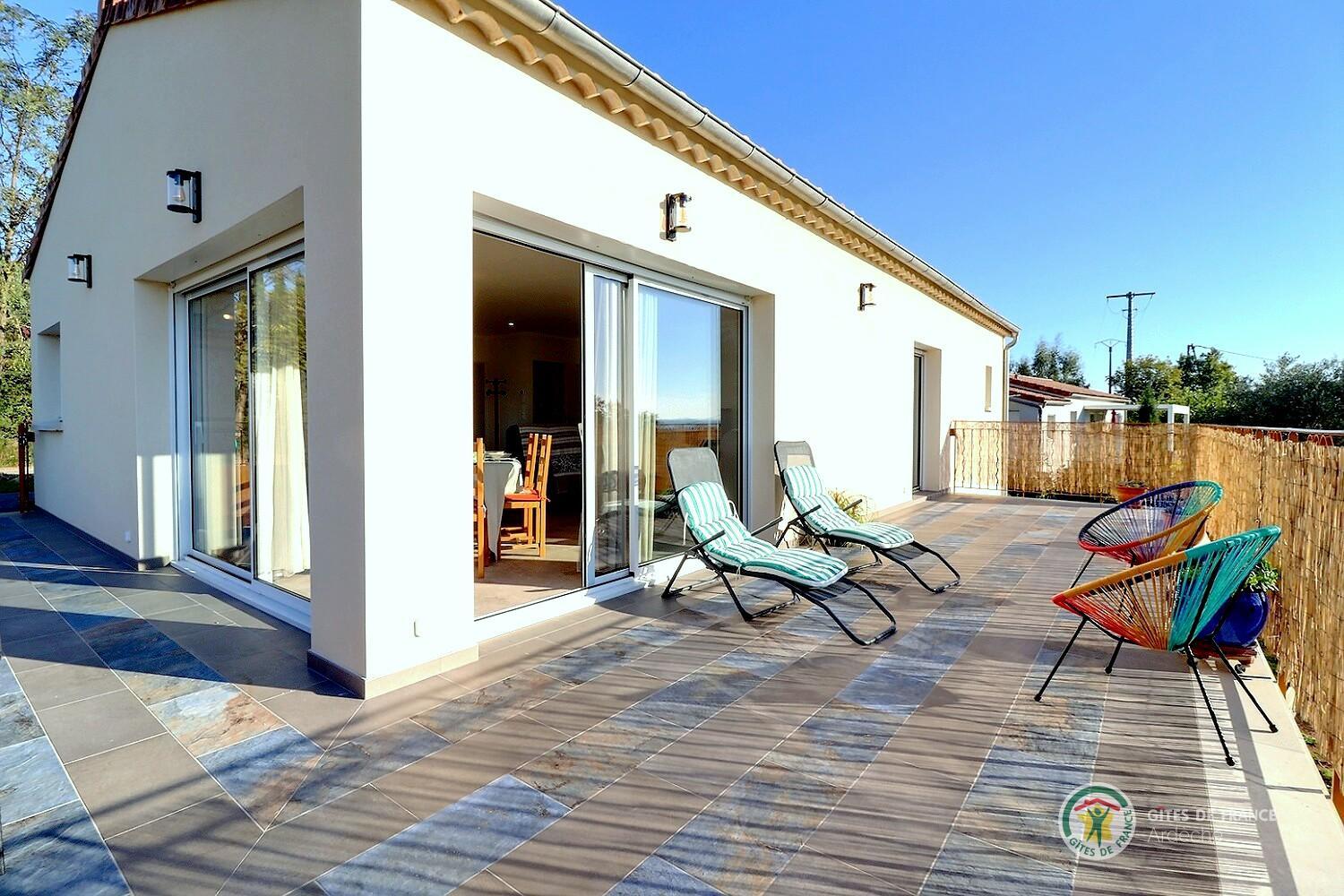 Les deux grandes terrasses