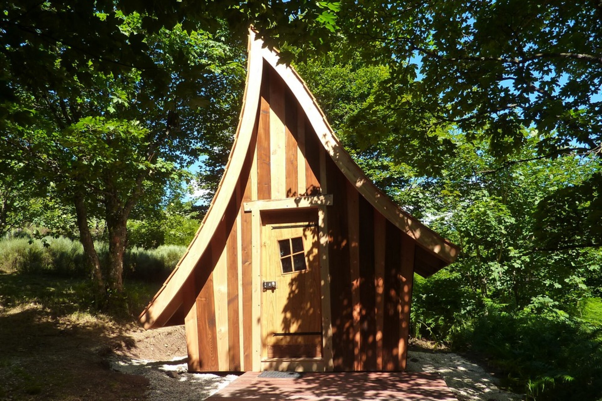 Cabane de Merlin Bergerie du Plateau_Cros-de-Géorand