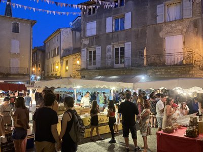 Marché nocturne d'artisans, de créateurs et de producteurs locaux_Les Vans