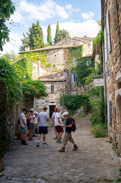 Visite guidée de Naves