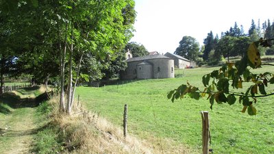 Chapelle et fontaine