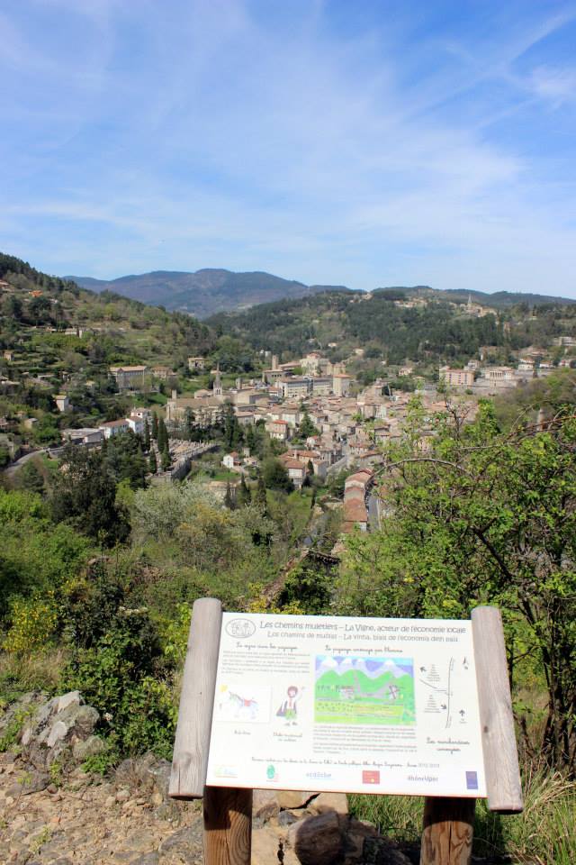 Vue sur Largentière depuis les hauteurs