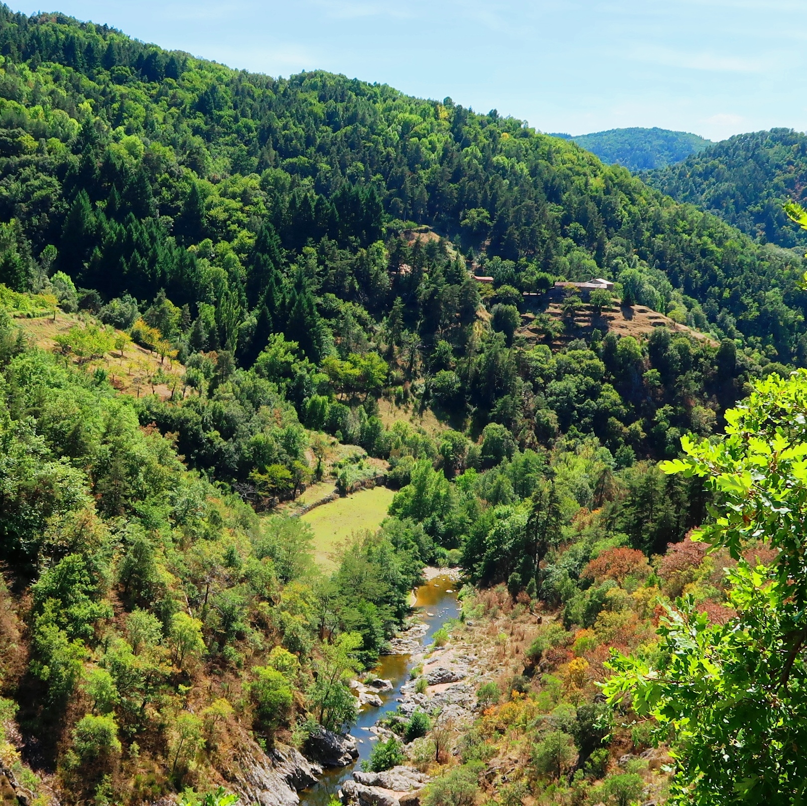 Vue panoramique sur la Vallée de la Dunière