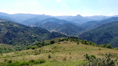 Vue panoramique aux crêtes de Cornuscle