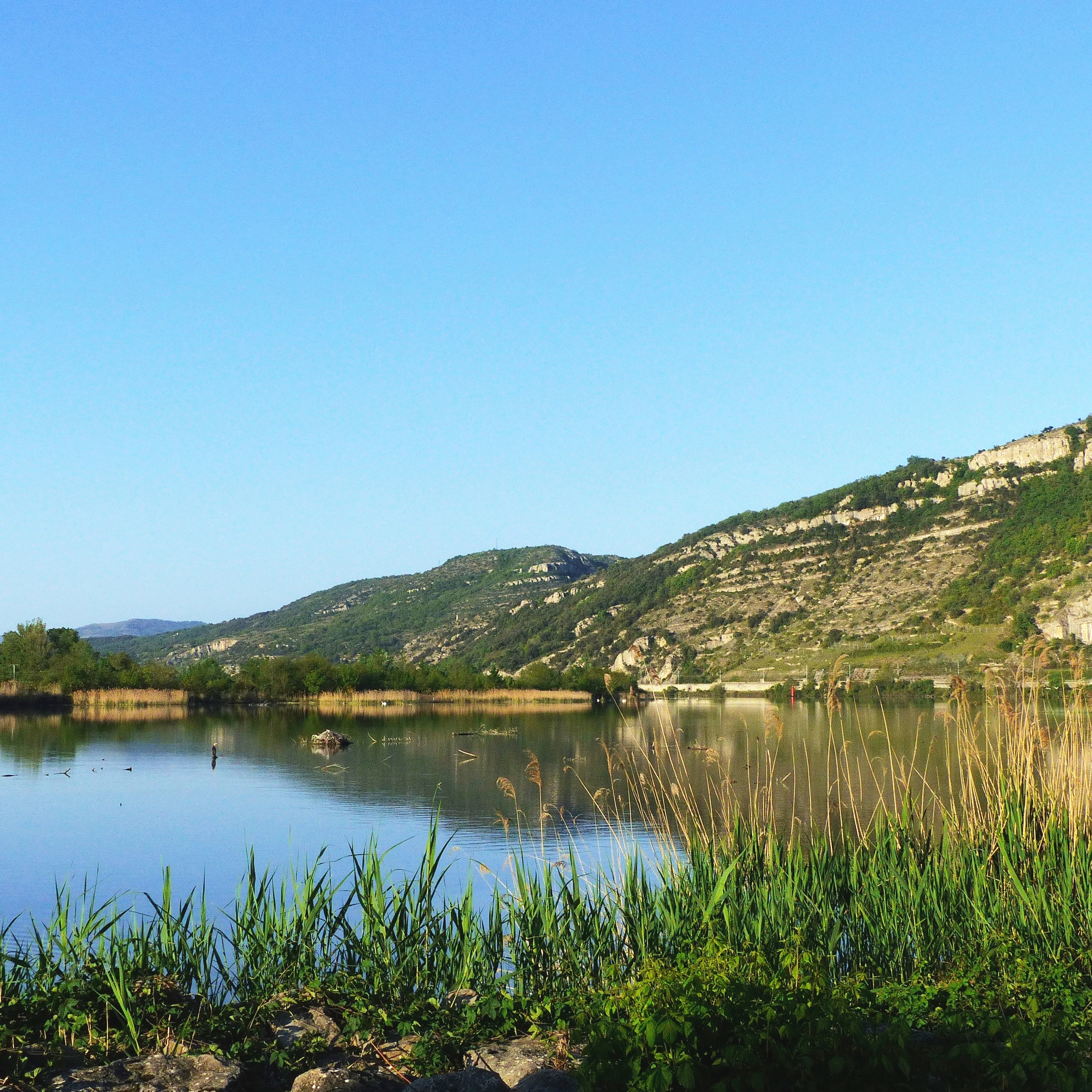 Sur l'île de Printegarde