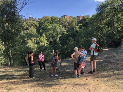 Groupe sous Notre Dame d'Ay