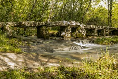 Pont mégalithique