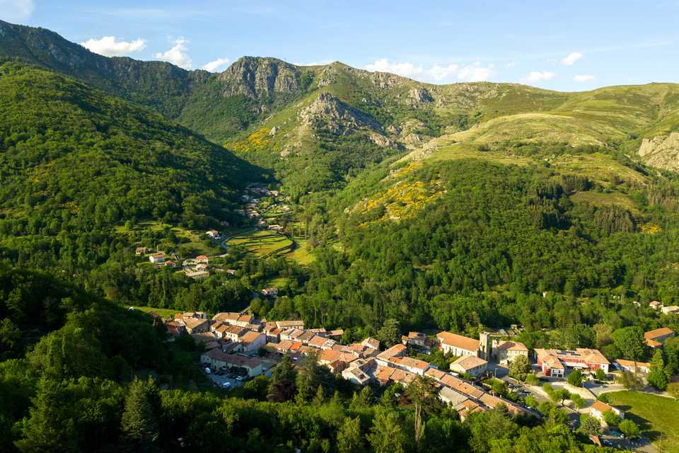 Vue générale du village de Montpezat-sous-Bauzon